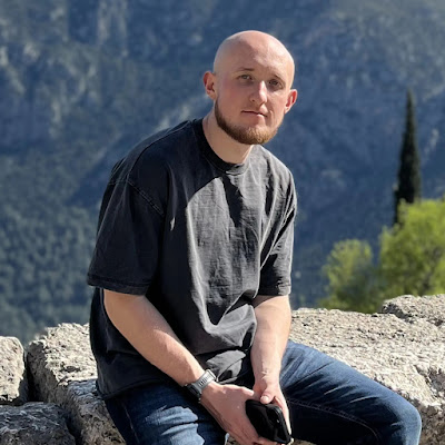 Awatar: Aleks Szach
