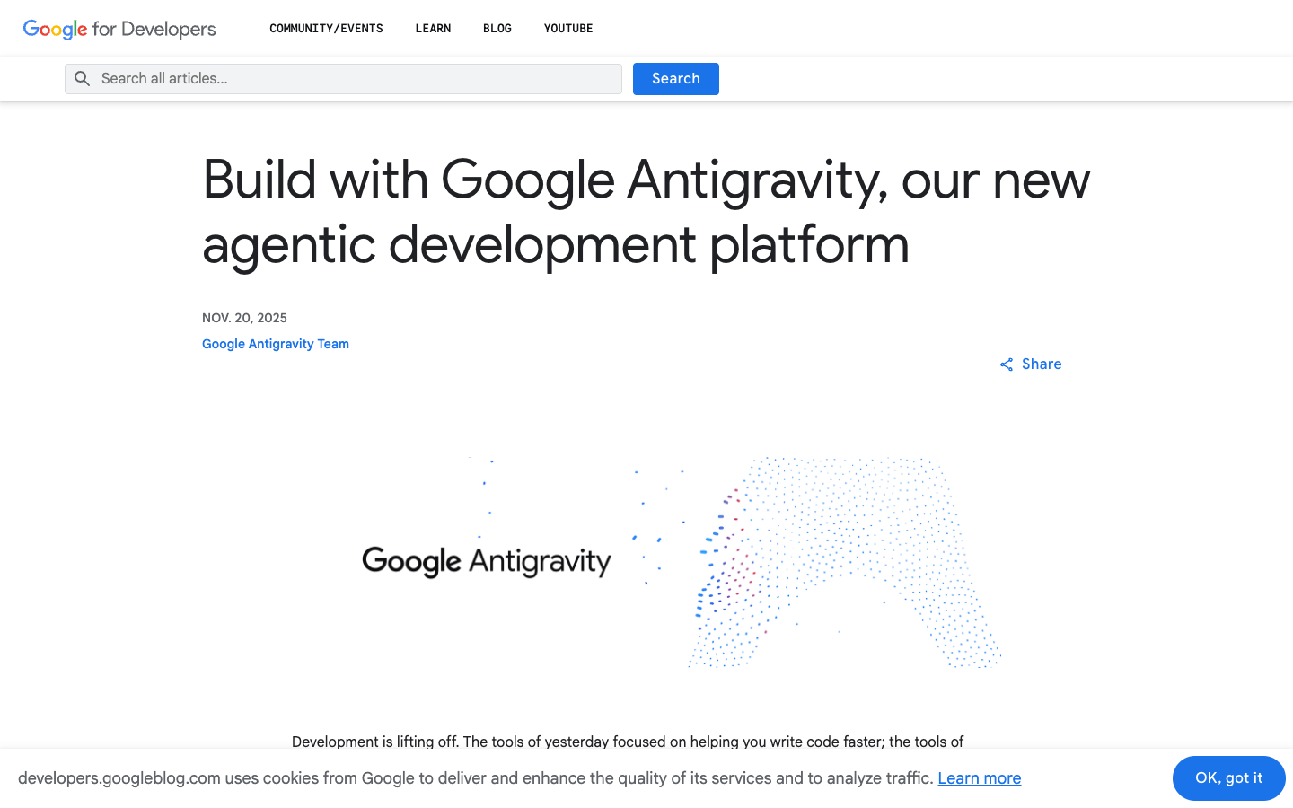 Interfejs Google Antigravity z panelem agenta i widokiem edytora kodu